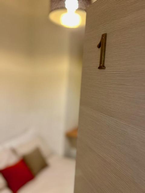 Residence Zar 4 Триест Екстериор снимка
