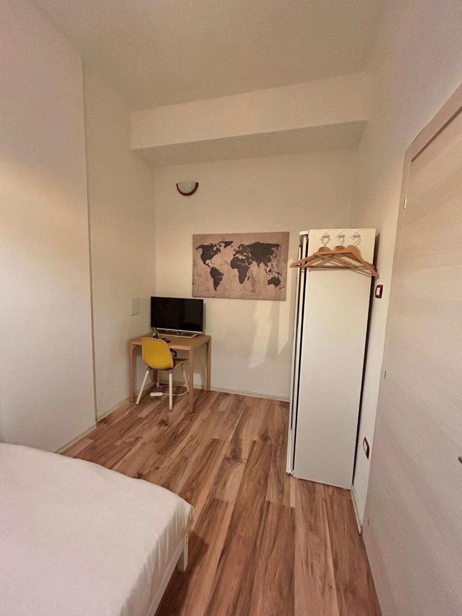 Residence Zar 4 Триест Екстериор снимка