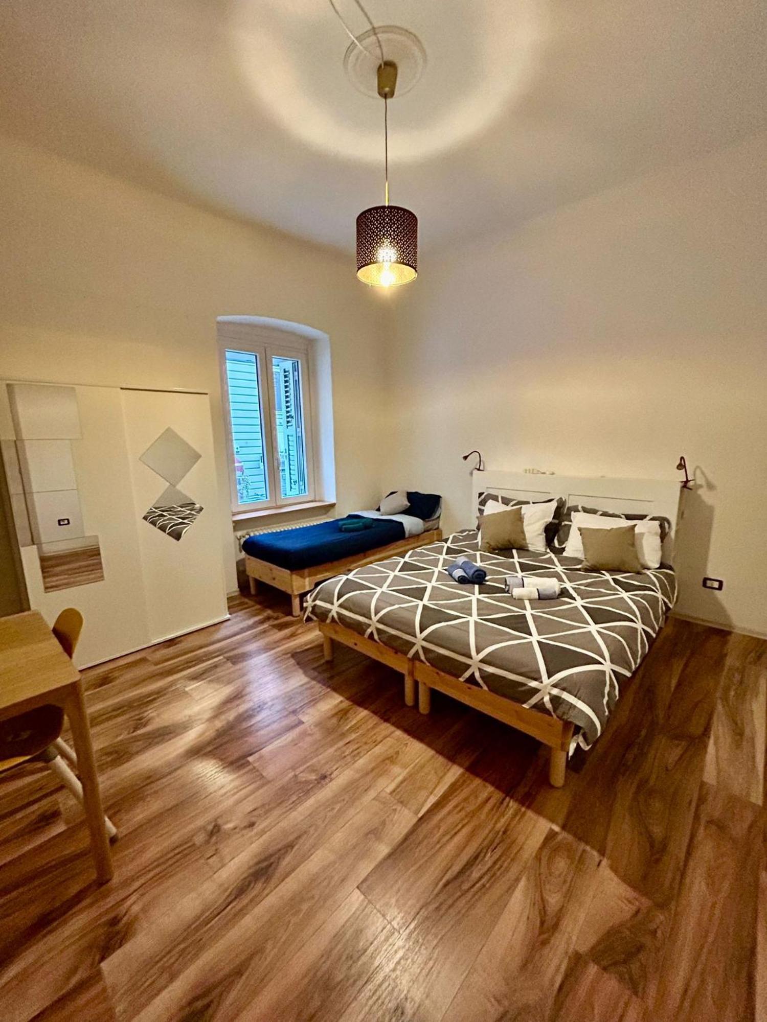 Residence Zar 4 Триест Екстериор снимка
