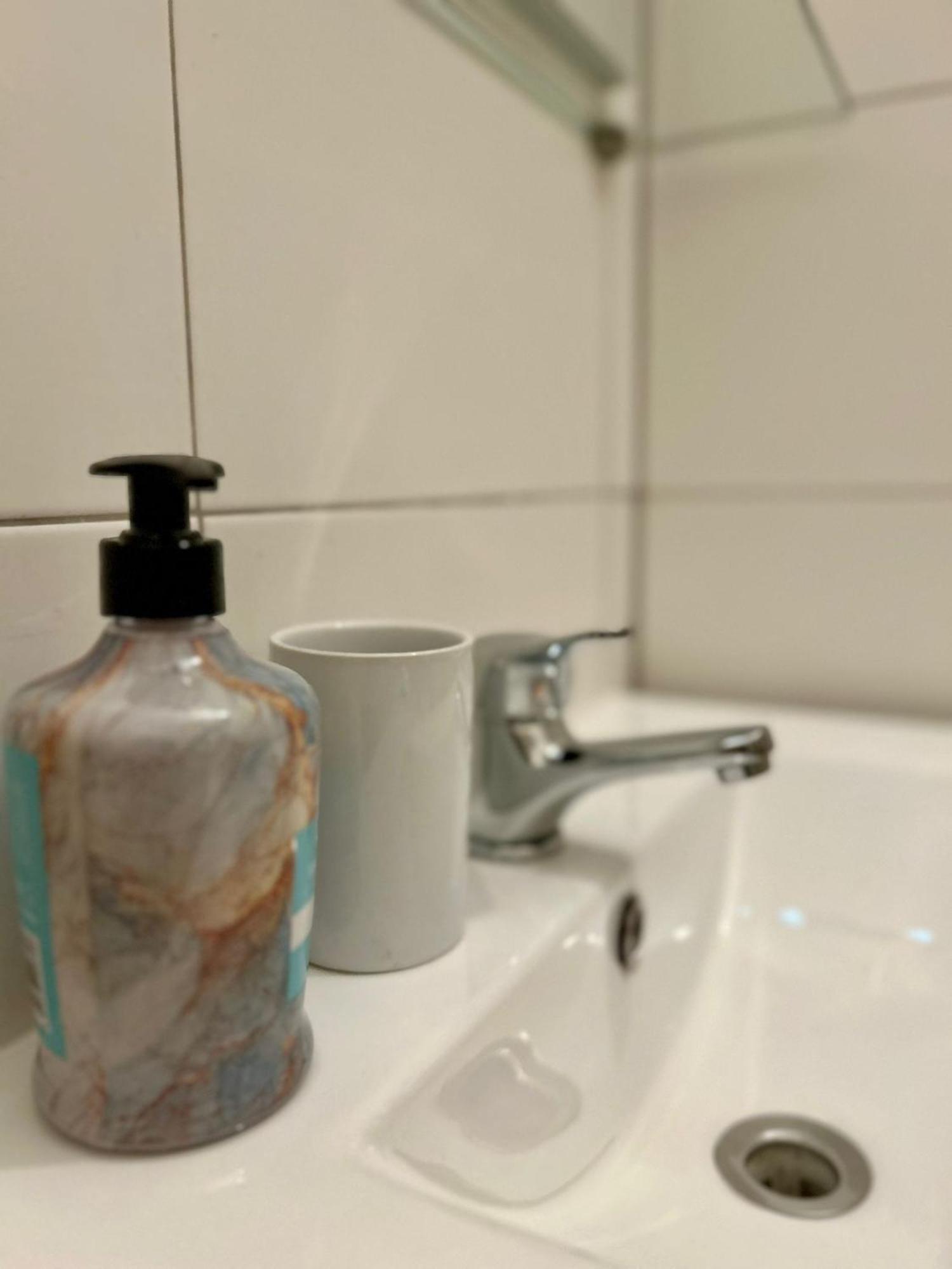 Residence Zar 4 Триест Екстериор снимка