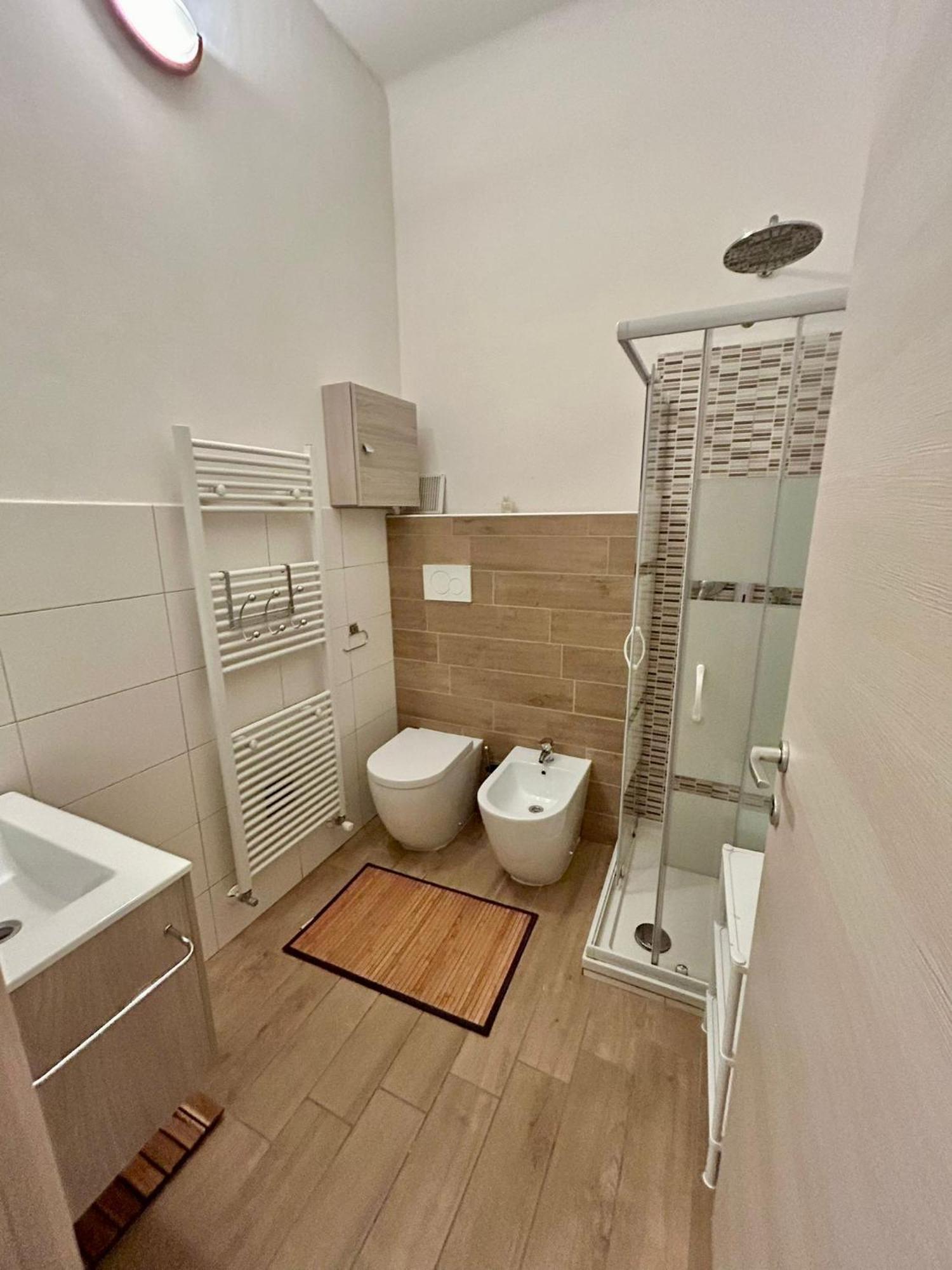 Residence Zar 4 Триест Екстериор снимка